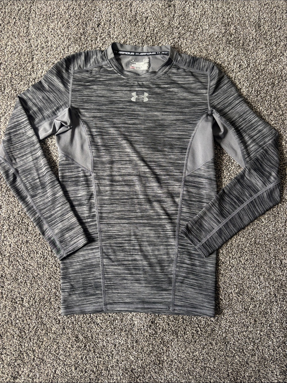 Under Armour Men's Gray & Black Long Sleeve Compression Shirt- Size Small